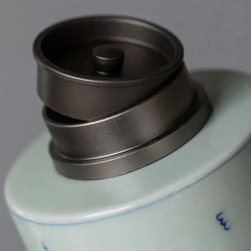 Boîte à thé Chinoise Premium Blanche et Bleue en Céramique - Image 3